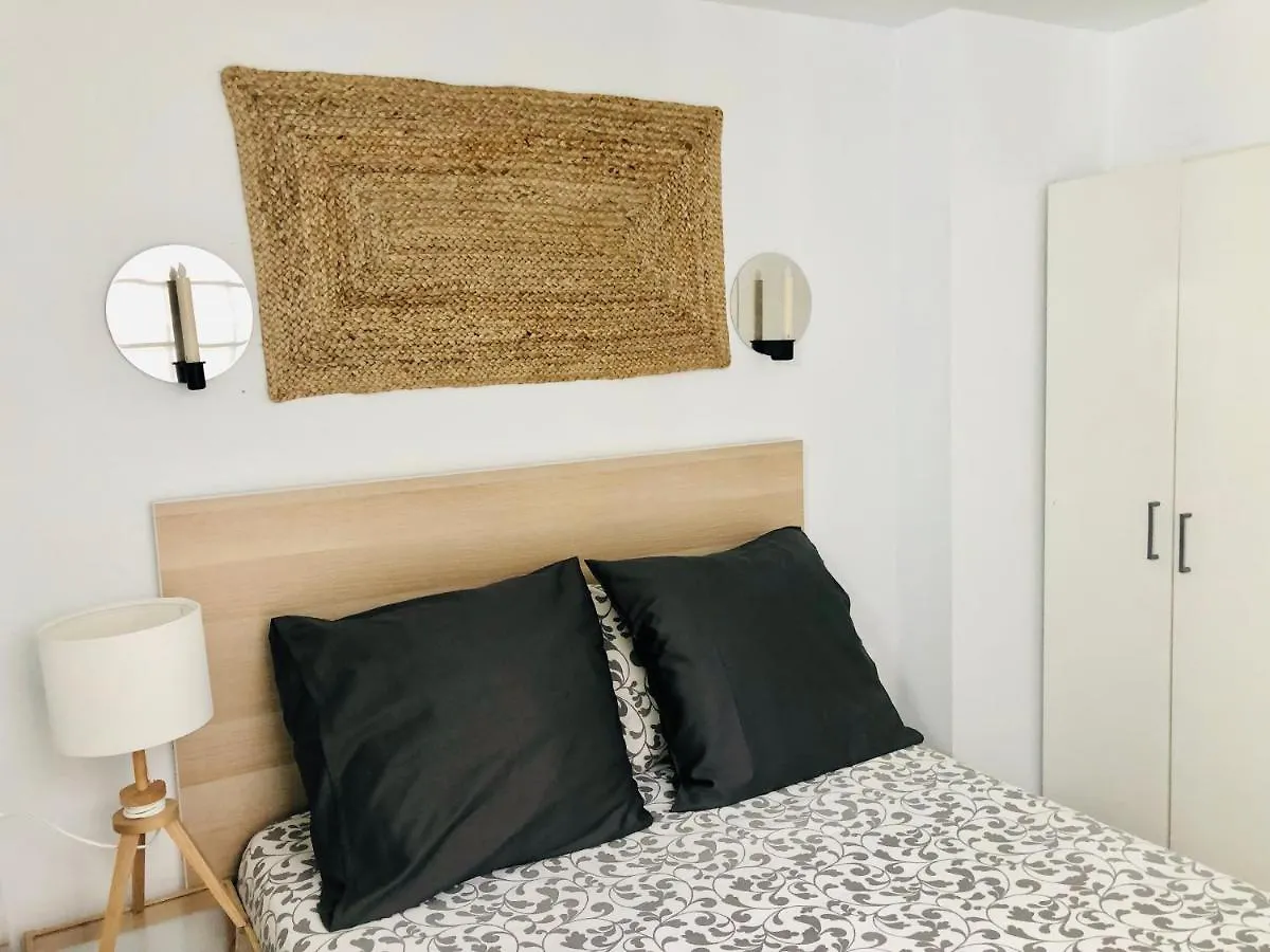 Atico Con Terraza Center City Malaga Apartment